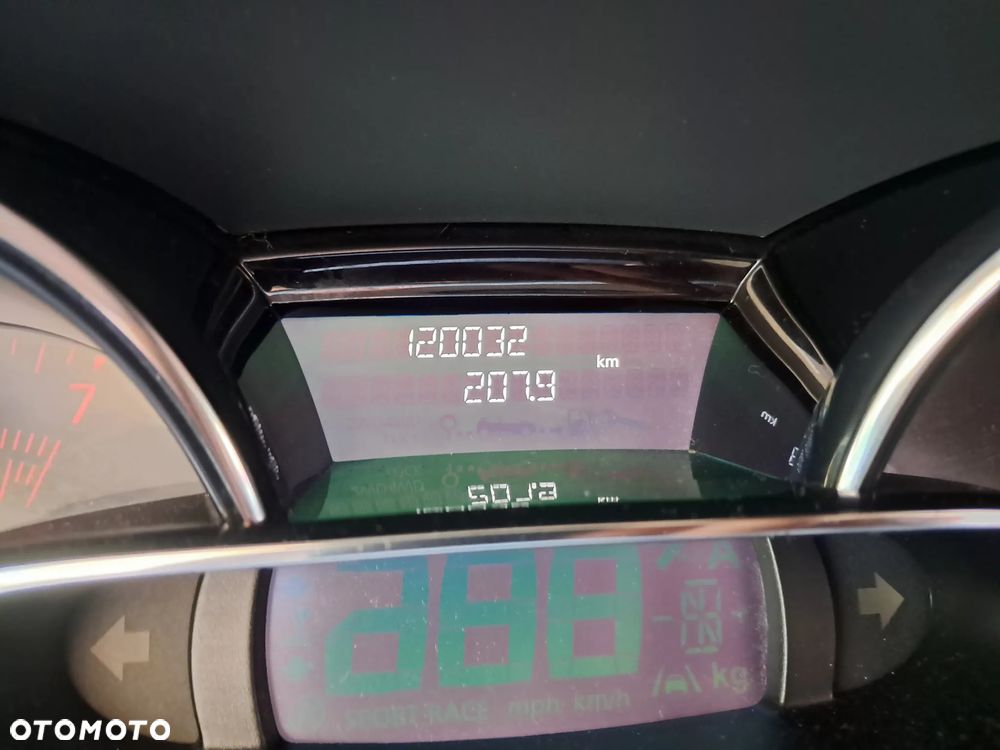 Renault Clio 1.2 16V Life - 10