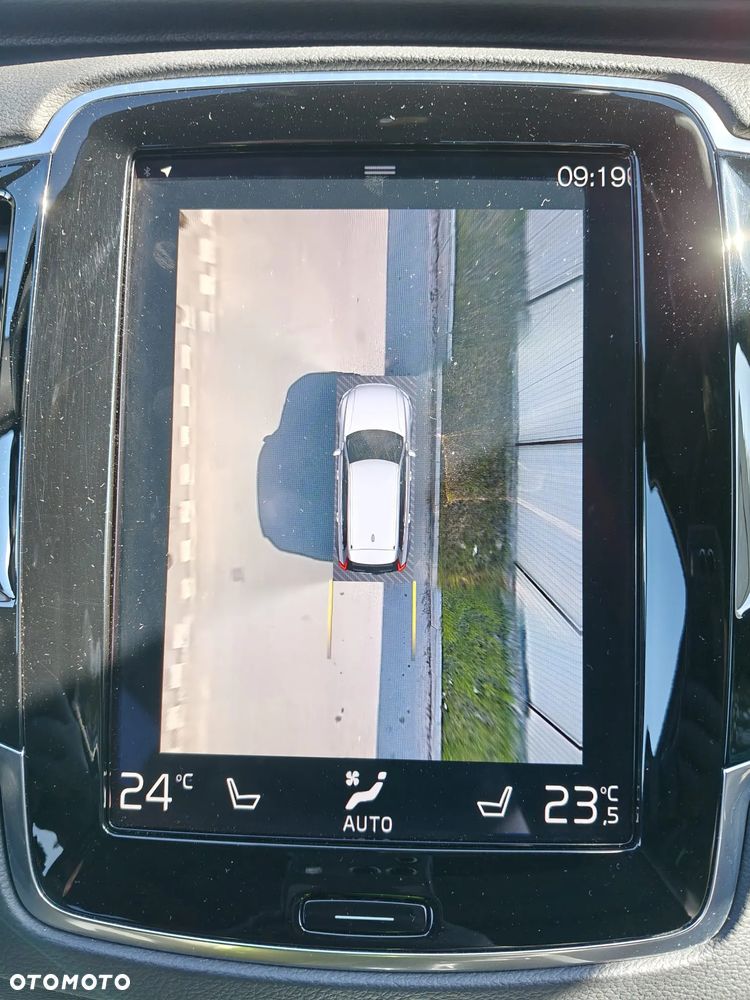 Volvo XC 90 B5 D AWD Plus Dark - 14