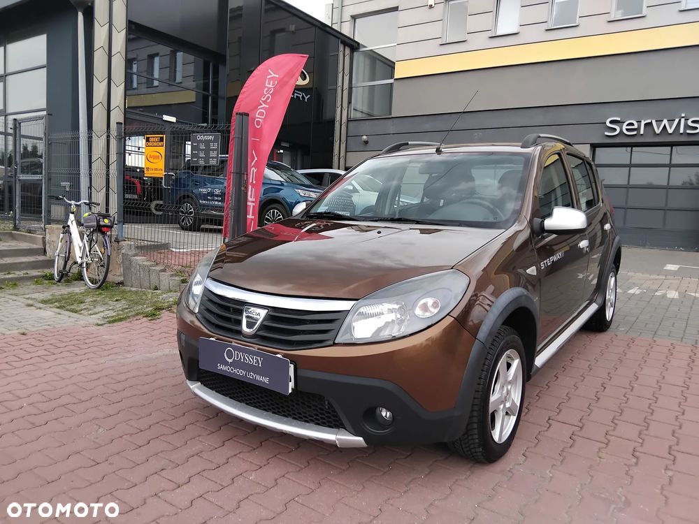 Dacia Sandero - 1