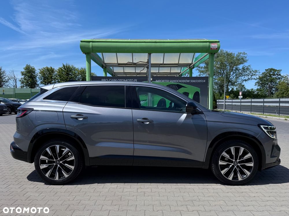 Renault Austral 1.3 TCe mHEV Iconic - 11