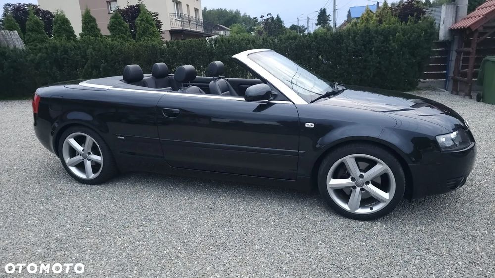 Audi A4 Cabrio 2.4 - 19