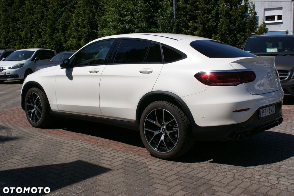 Mercedes-Benz GLC - 9