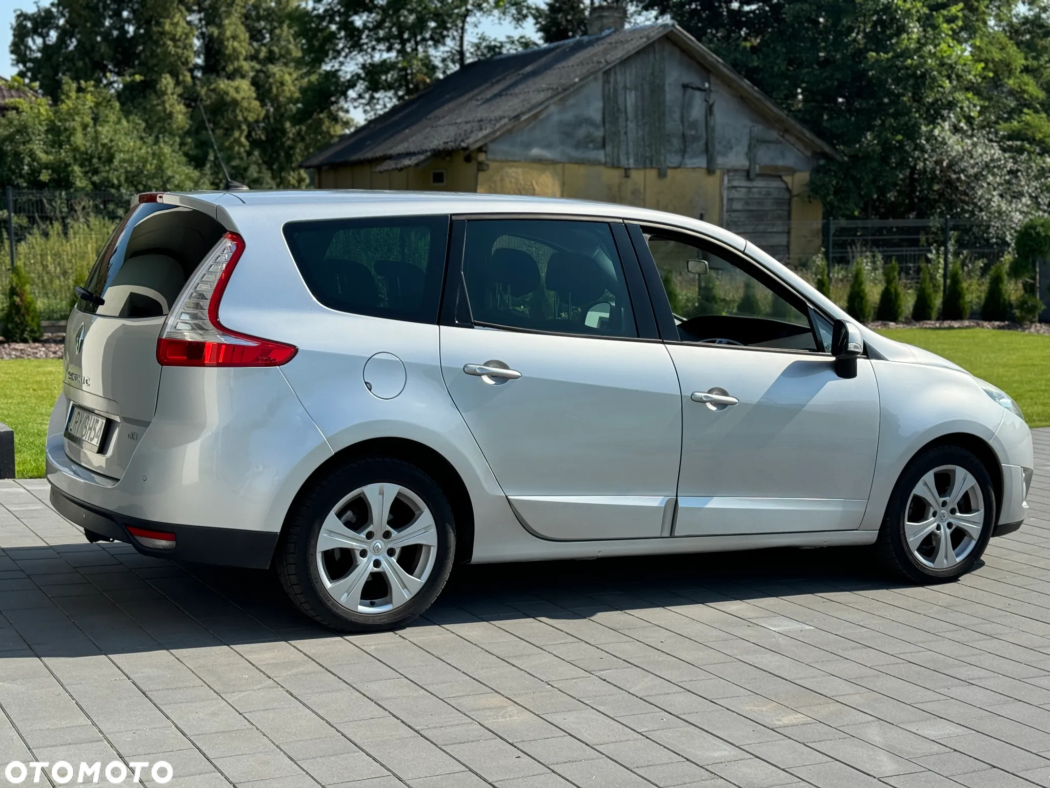 Renault Scenic 1.9 dCi Privilege - 5