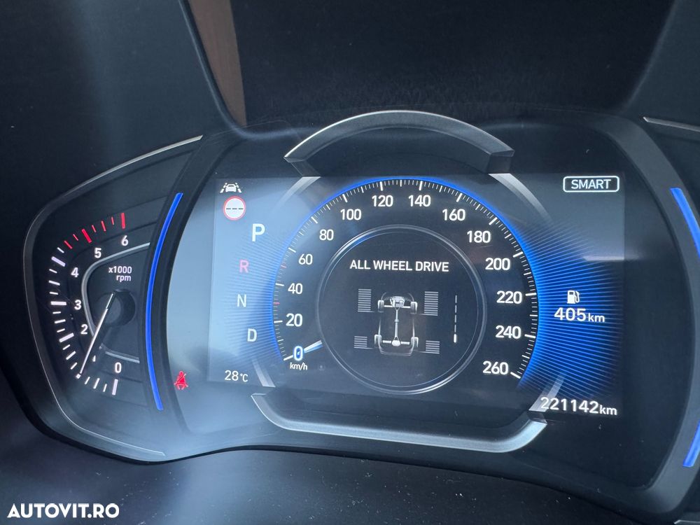 Hyundai Santa Fe 2.2 CRDi 4WD 8AT Luxury - 8