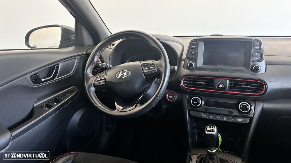 Hyundai Kauai 1.0 T-GDi Pele/Tecido Vermelho - 21