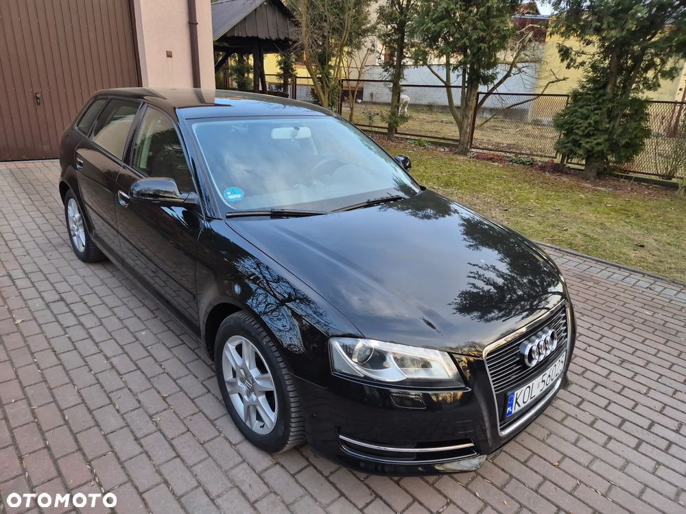 Audi A3 Sportback 1.6 Attraction - 4