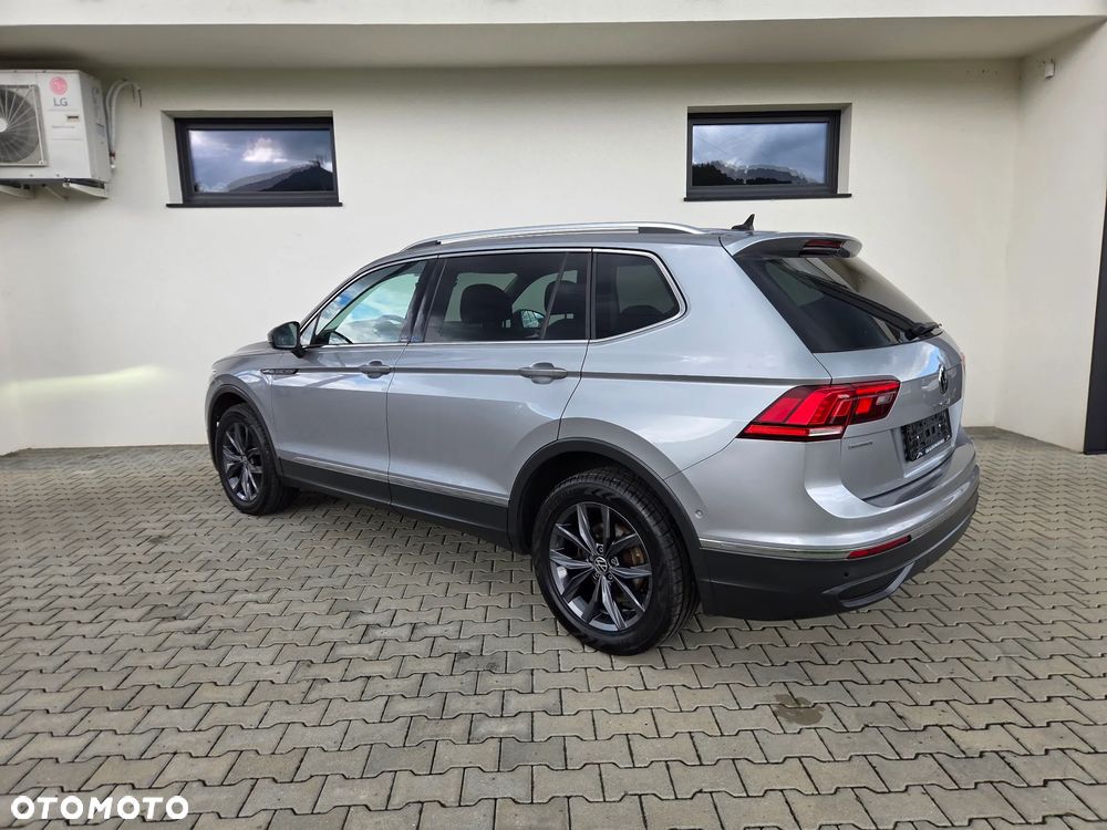 Volkswagen Tiguan Allspace - 19