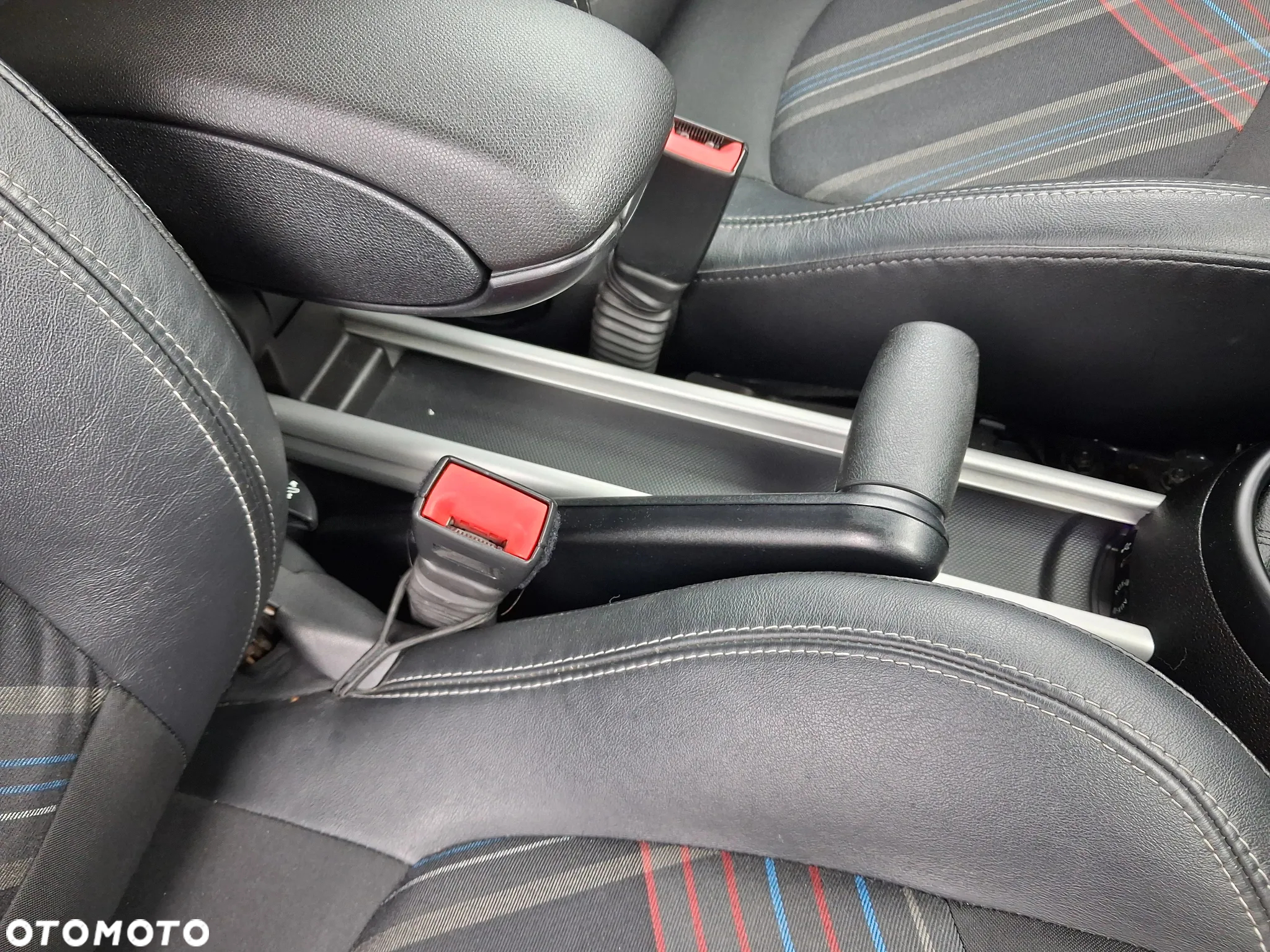 MINI Paceman Cooper D ALL4 - 31