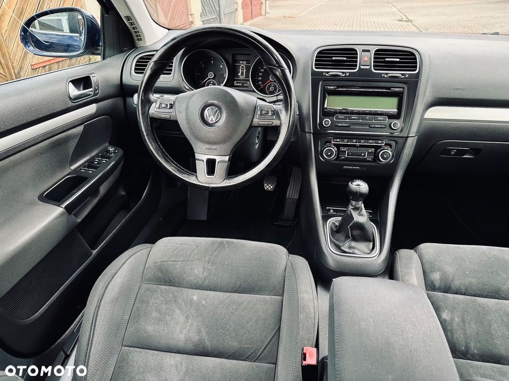 Volkswagen Golf 1.6 TDI DPF Highline - 18