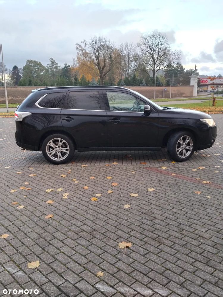 Mitsubishi Outlander 2.2 DID Instyle Navi - 6