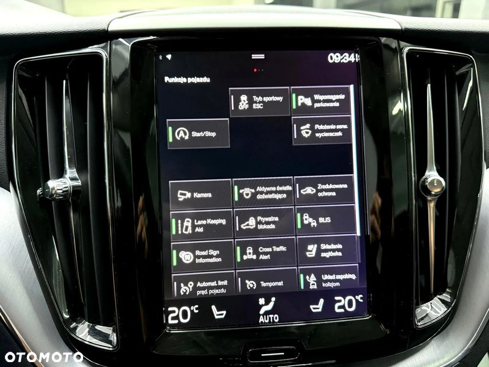 Volvo XC 60 D4 Momentum - 20