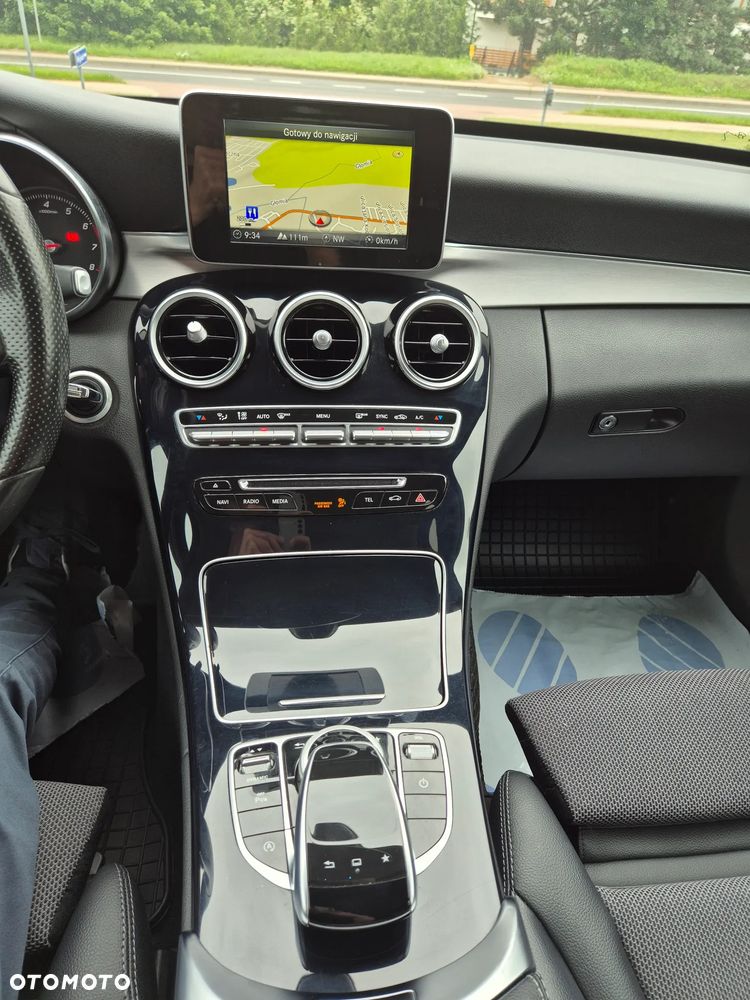 Mercedes-Benz Klasa C 200 7G-TRONIC Avantgarde - 39