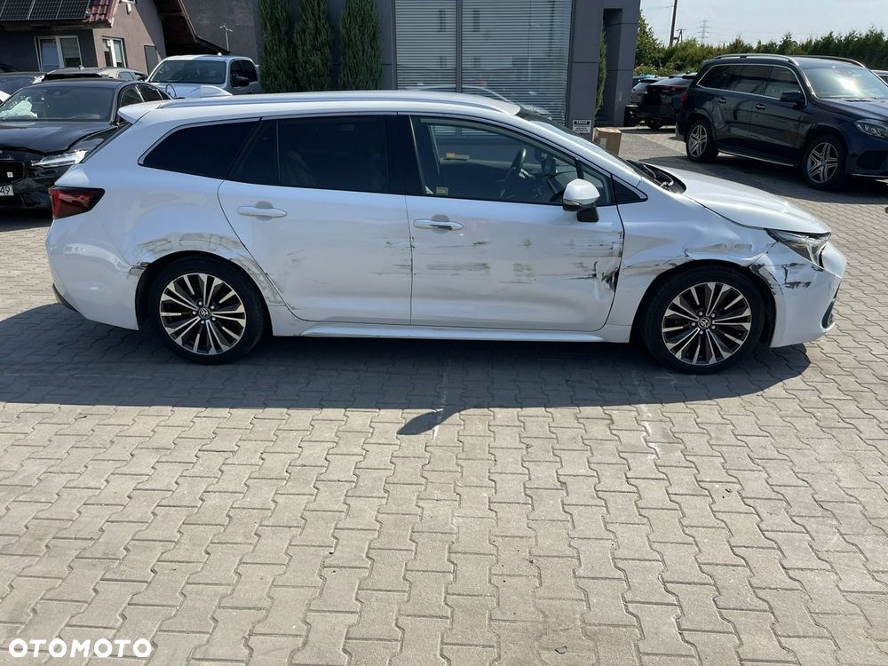 Toyota Corolla 1.8 Hybrid Style - 2