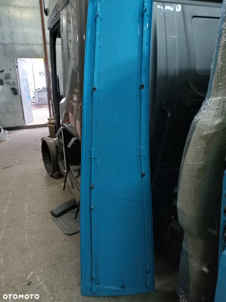Deska owiewka za kabinowa volvo fh4 - 2