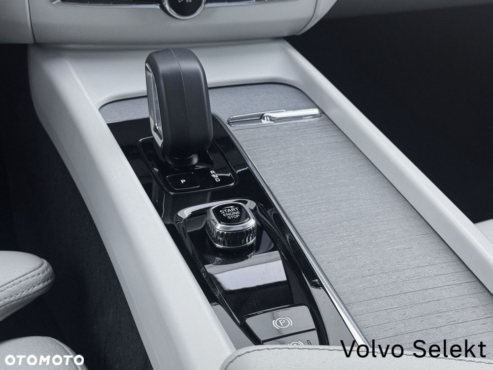 Volvo XC 60 - 23