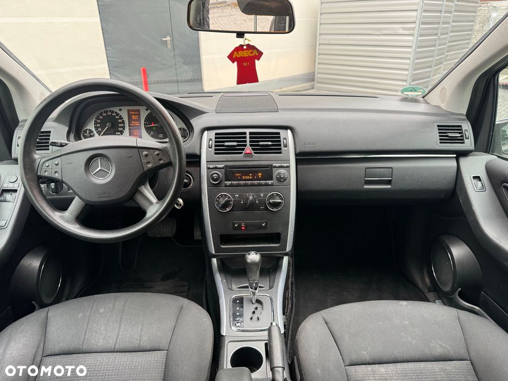 Mercedes-Benz Klasa B 180 CDI Autotronic - 18