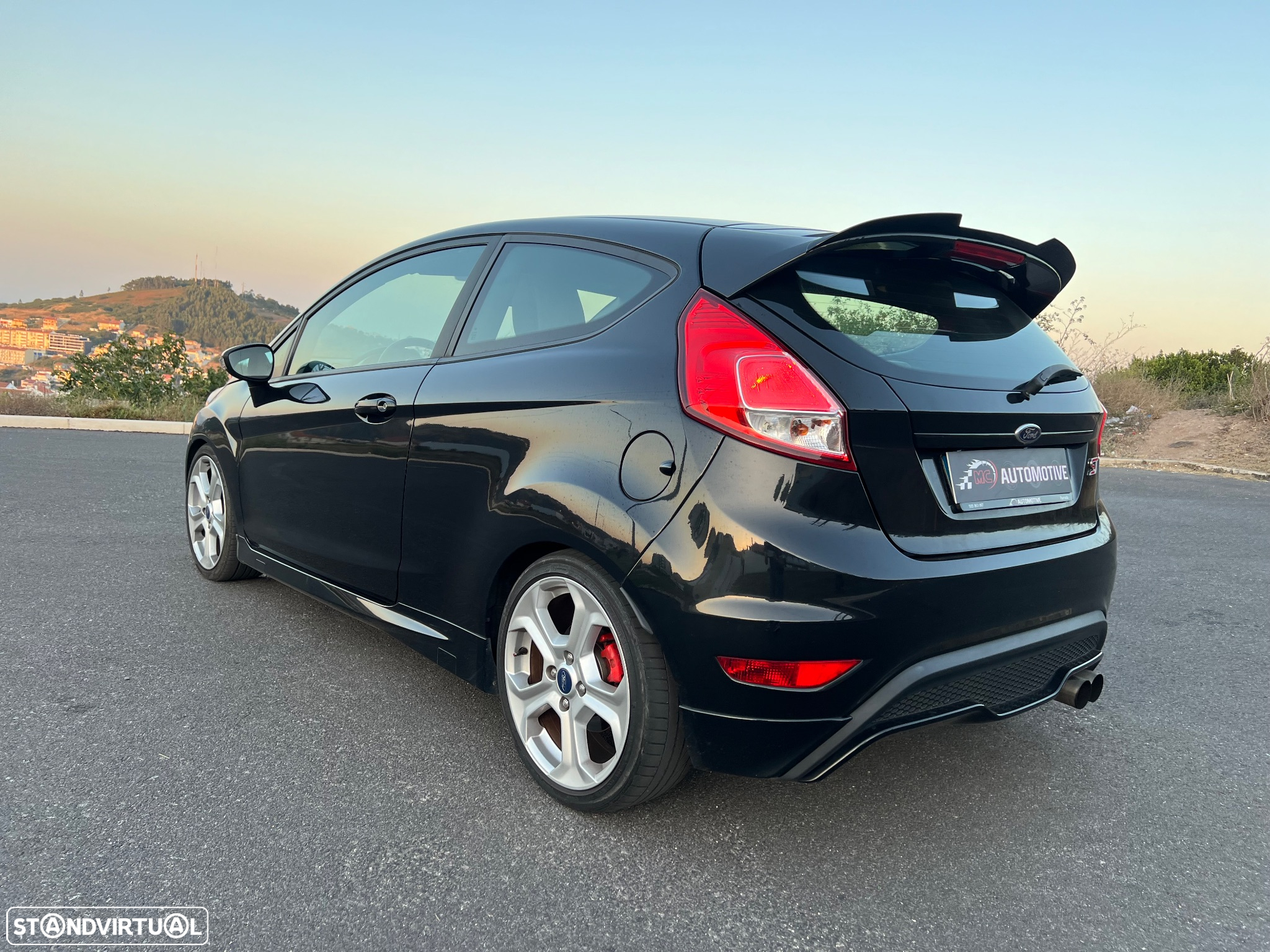 Ford Fiesta 1.6 T ST - 18