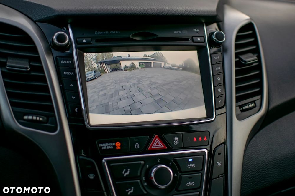 Hyundai i30 - 38