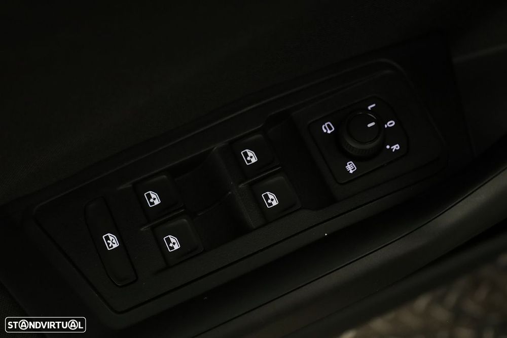 VW T-Roc 1.0 TSI Life - 17