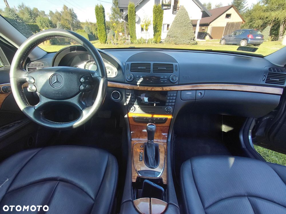 Mercedes-Benz Klasa E - 8