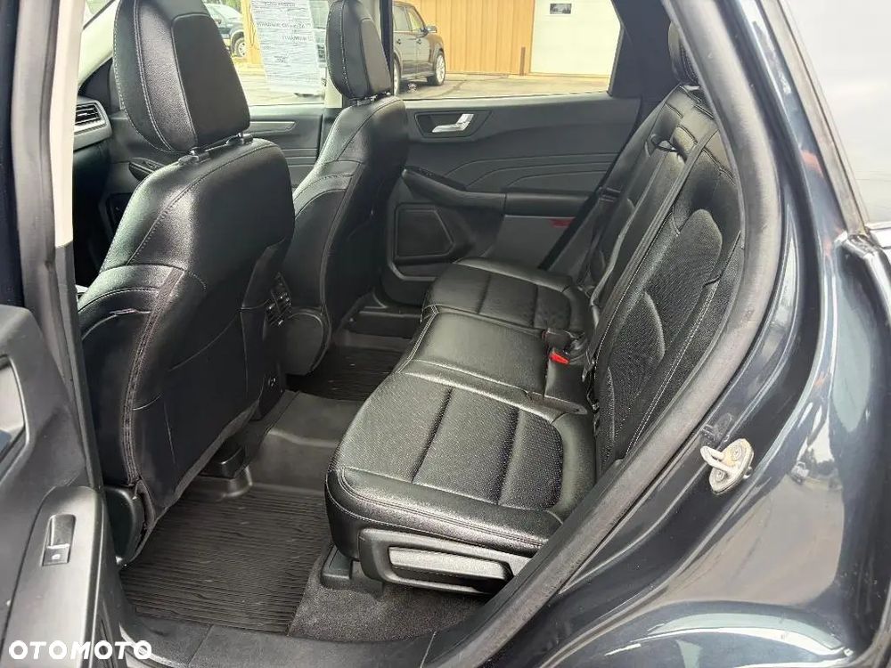 Ford Escape 2.0 EcoBoost AWD Titanium - 14