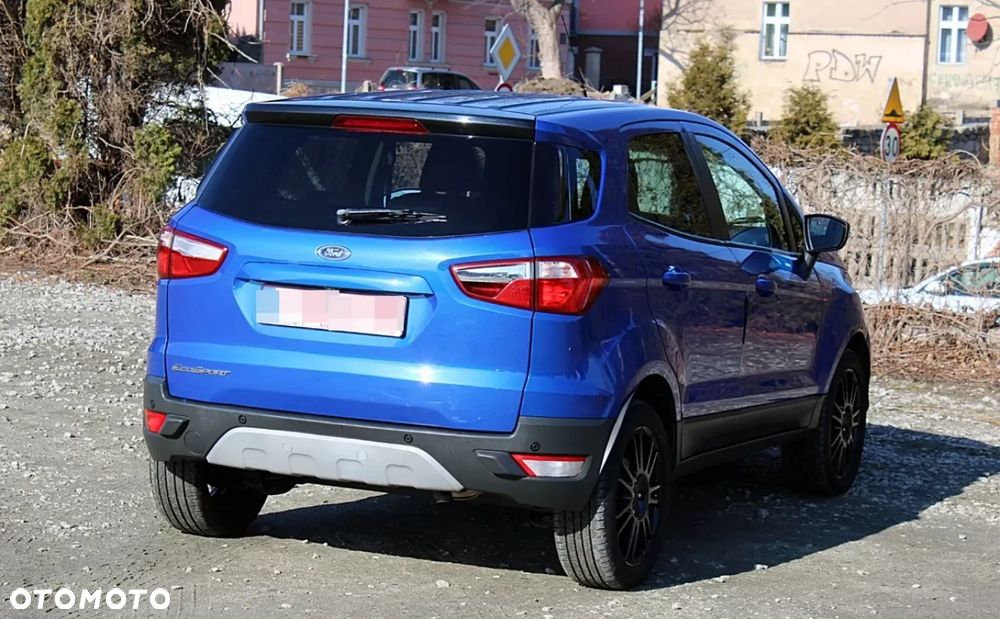 Ford EcoSport 1.5 TDCi TITANIUM - 9