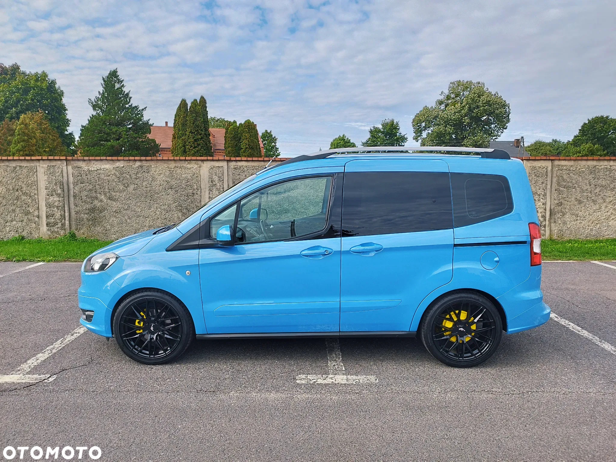 Ford Tourneo Courier 1.5 TDCi S&S Sport - 11