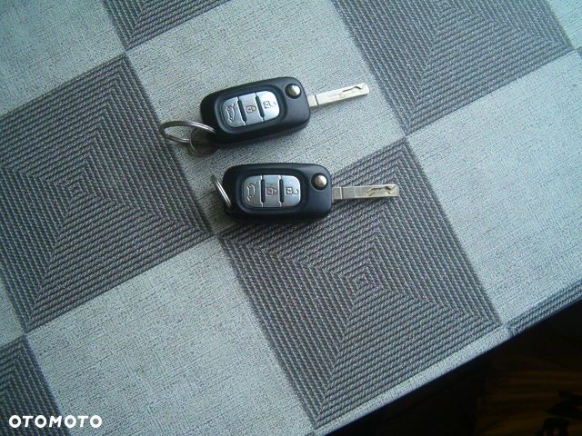Renault Fluence - 13