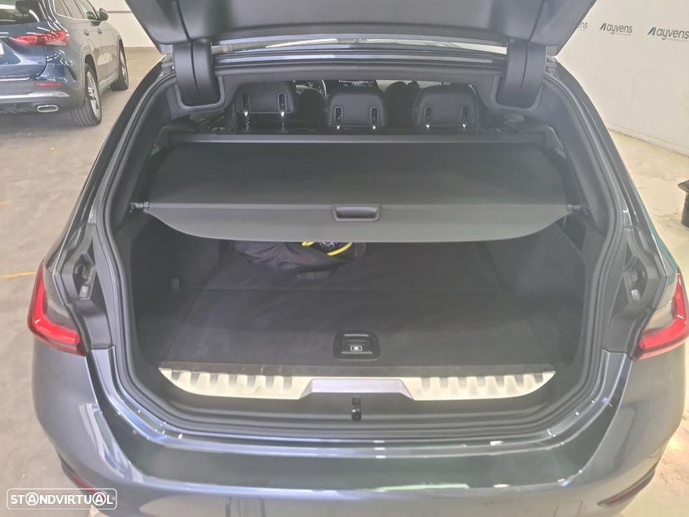 BMW 320 e Corporate Edition Auto - 12