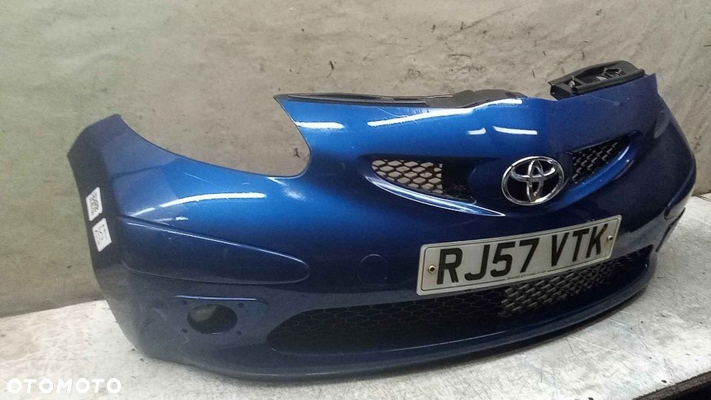 @ ZDERZAK PRZÓD PRZEDNI TOYOTA AYGO NIEBIESKI KOD LAKIERU 8B6 - 3