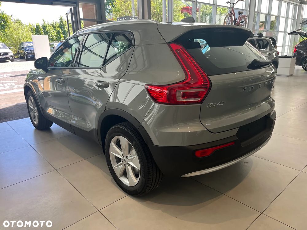 Volvo XC 40 B3 Core - 7