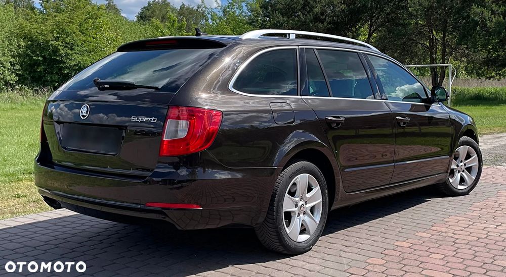 Skoda Superb 2.0 TDI Elegance - 7