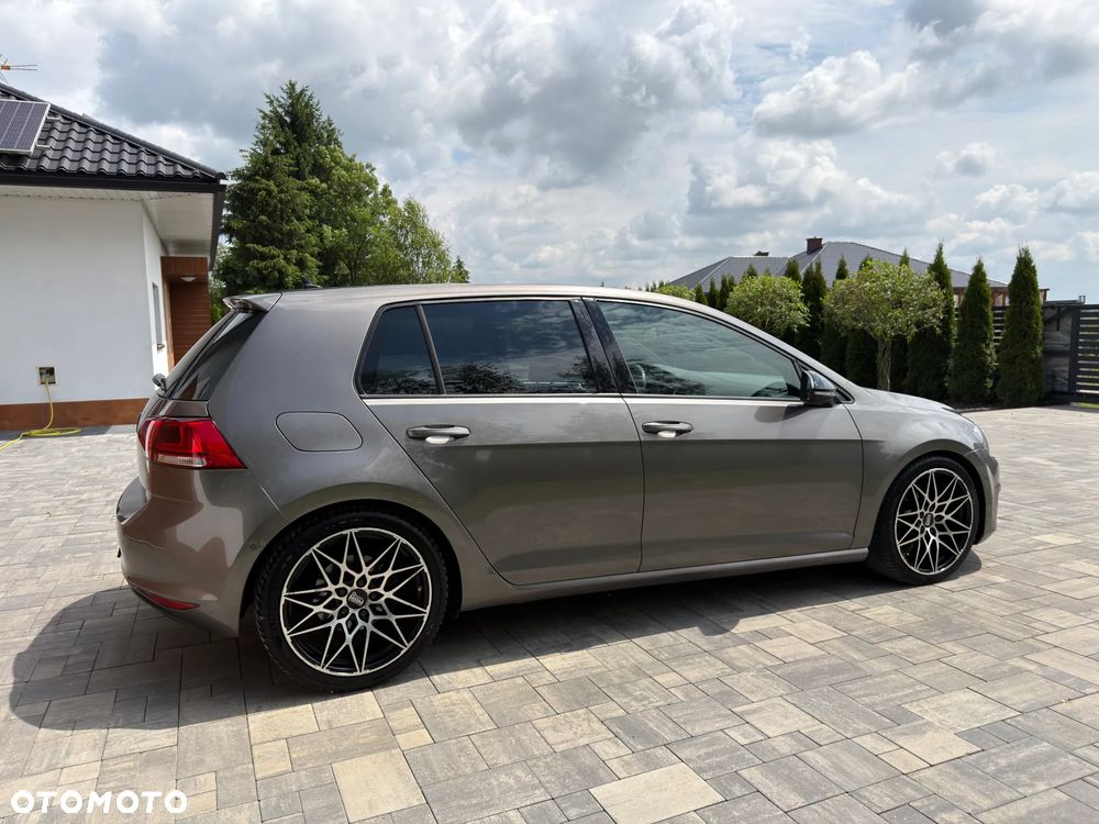 Volkswagen Golf 2.0 TDI (BlueMotion Technology) DSG Comfortline - 19