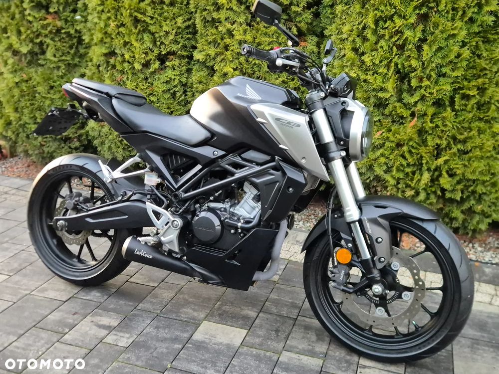 Honda CB - 3