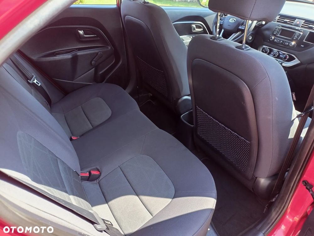 Kia Rio 1.2 Business Line - 15