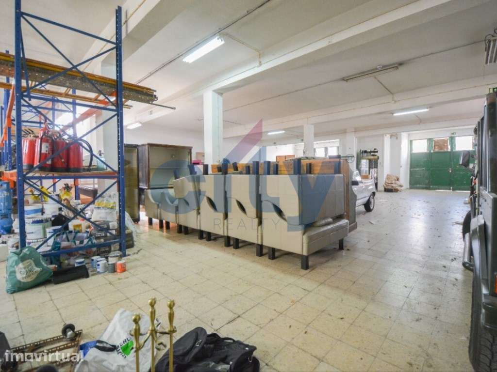 INVESTIMENTO - PRÉDIO EM ODIVELAS - VALE GRANDE - PONTINHA - Grande imagem: 4/27
