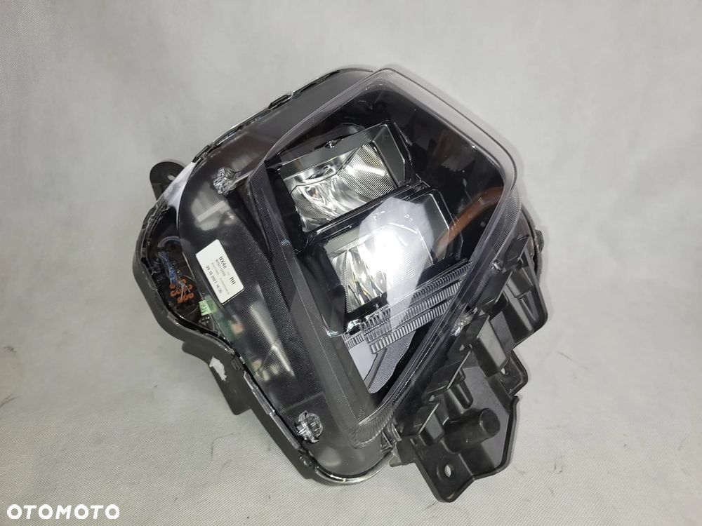 HYUNDAI TUCSON IV   - LAMPA LAMPY PRZEDNIE PRZÓD - 9