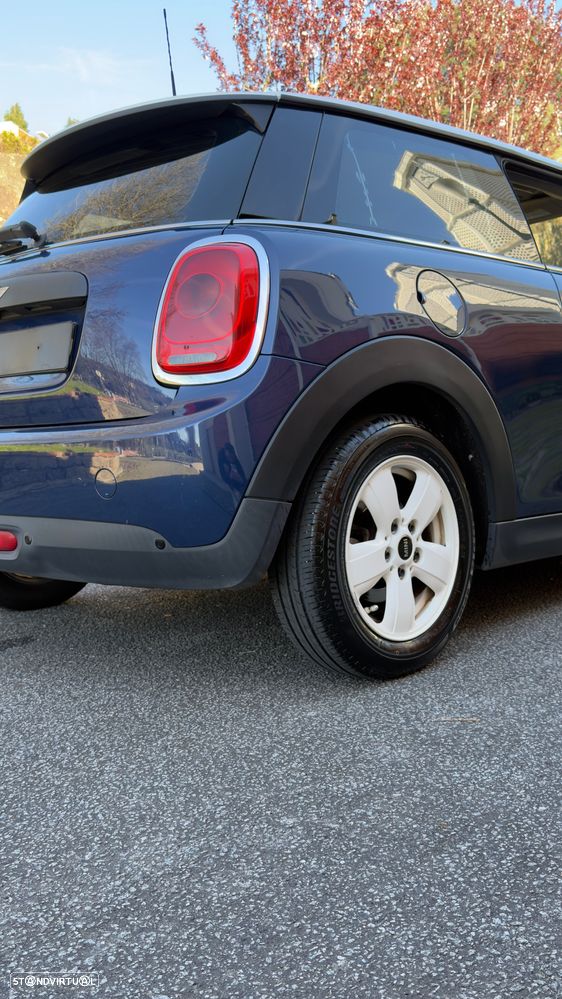 MINI 3 Portas One D Metropolitan - 11