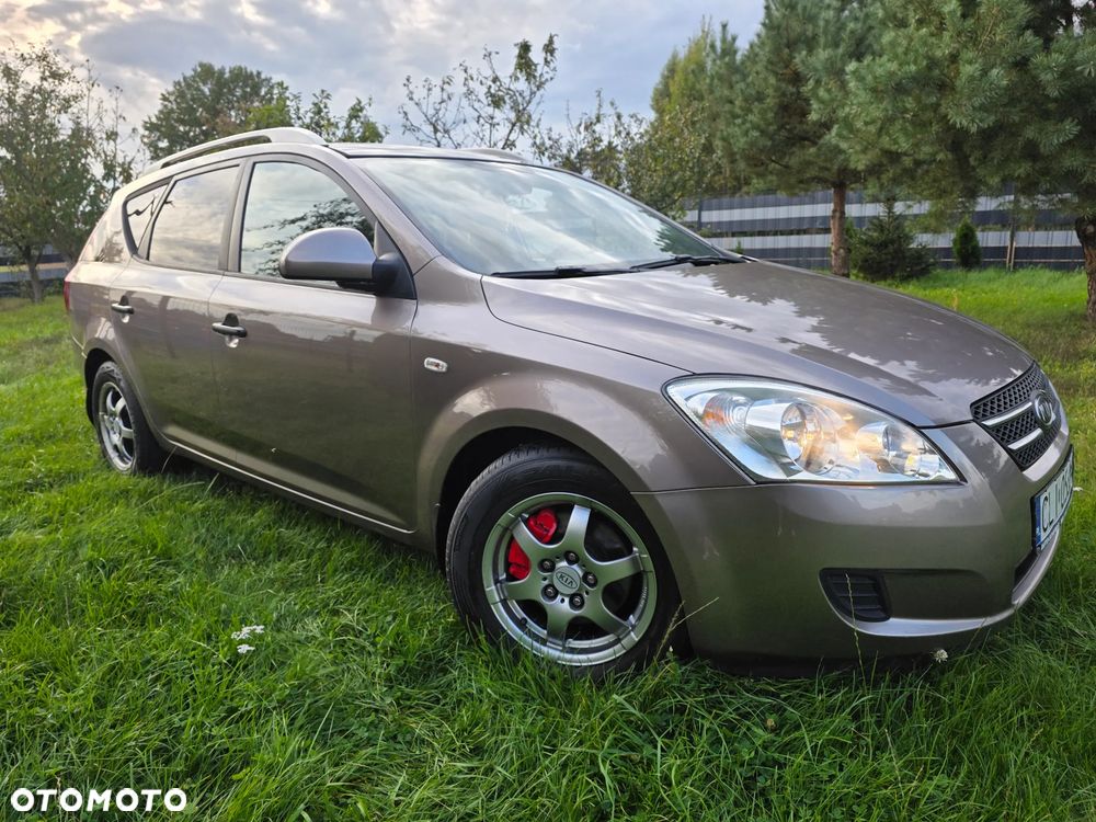 Kia Ceed 1.6 Crdi Comfort - 2