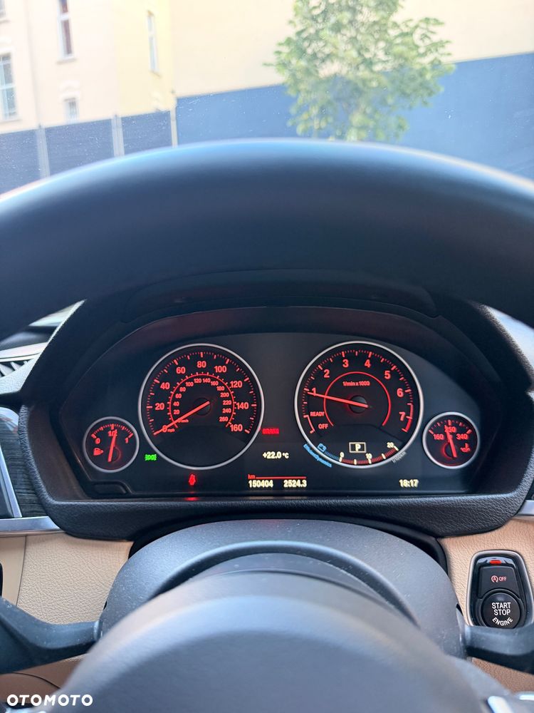BMW Seria 3 340i M Sport - 21