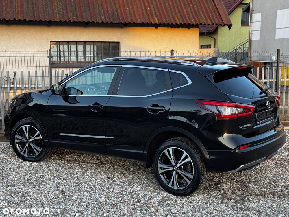 Nissan Qashqai 1.3 DIG-T TEKNA - 13