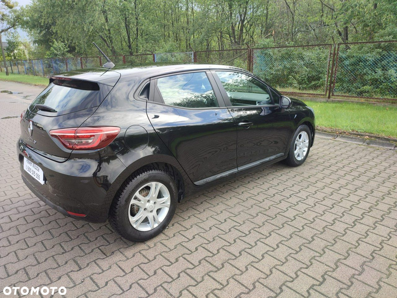Renault Clio - 25