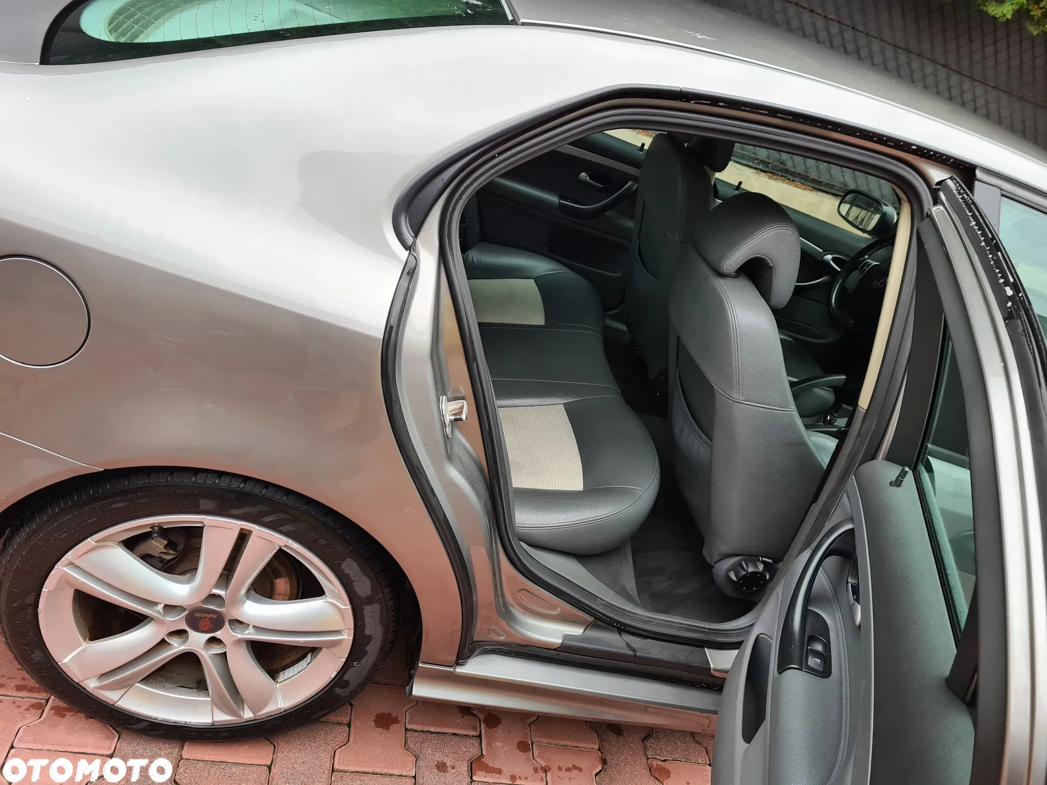 Saab 9-3 1.9 TiD DPF Vector - 8