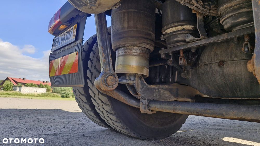 Mercedes-Benz AROCS - 28