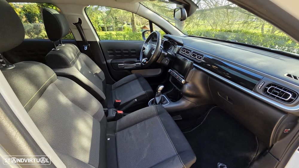 Citroën C3 1.2 PureTech Shine - 9