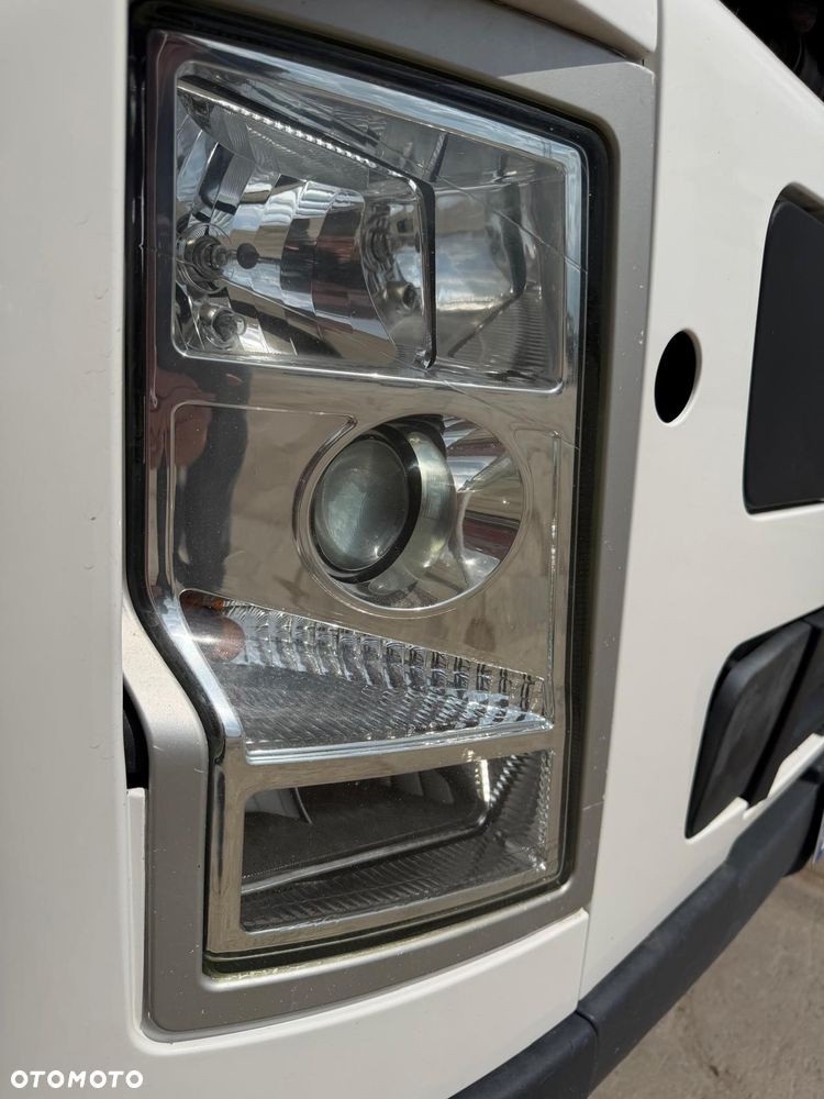 Volvo FH 440 - 10
