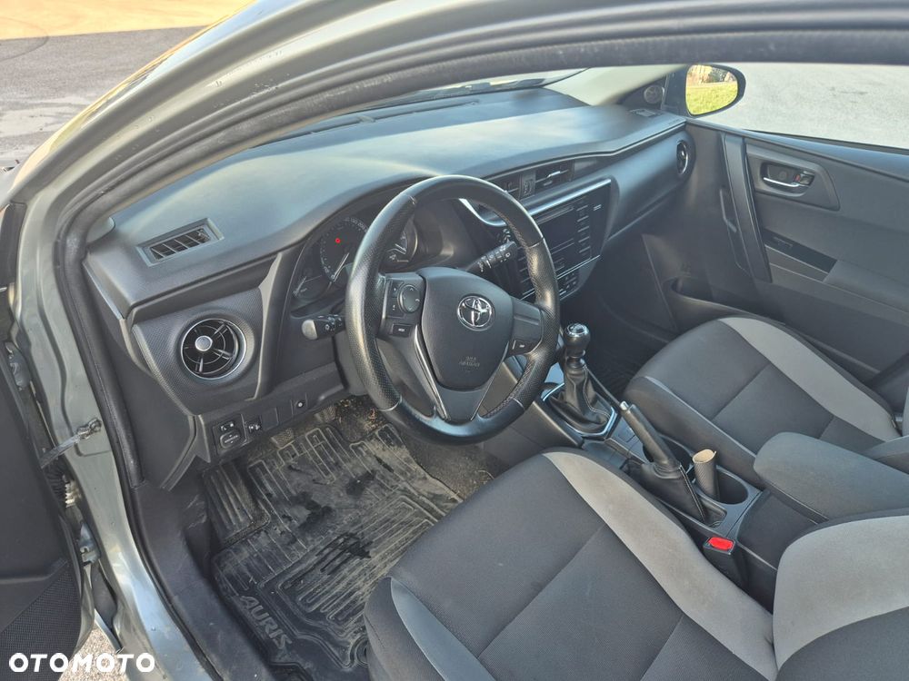Toyota Auris 1.33 VVT-i Active - 6