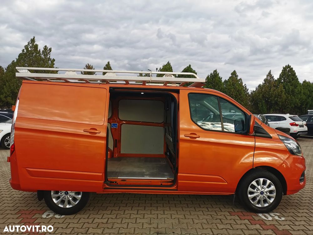 Ford Transit Custom - 8