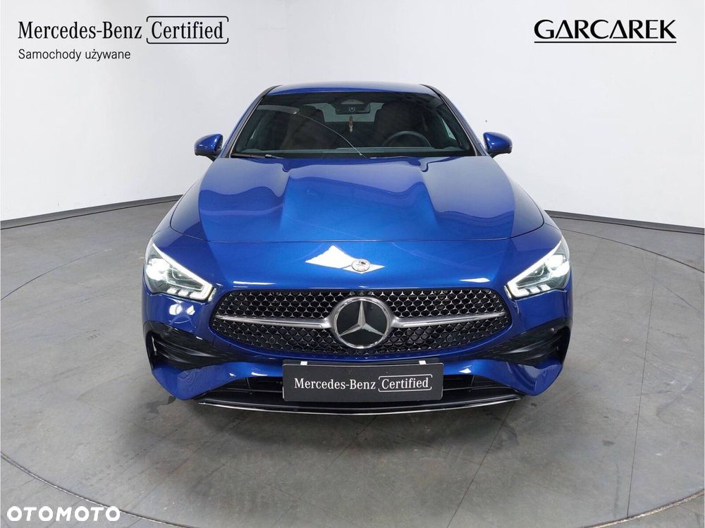 Mercedes-Benz CLA 220 4-Matic AMG Line 7G-DCT - 7