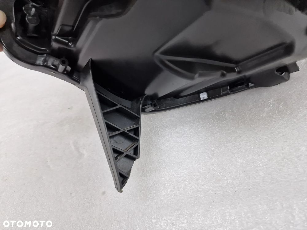 RENAULT TWINGO 3 III 14- PRAWA LAMPA PRZEDNIA PRZÓD , NR 260105419R , NR AUKCJI LA202 - 16